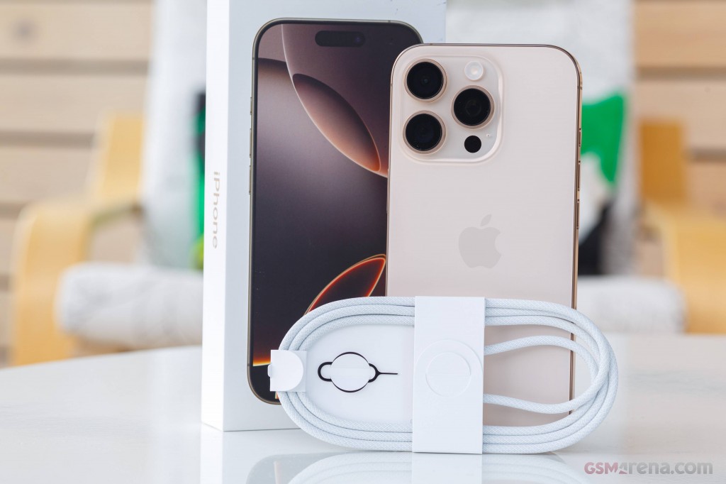 iPhone 16 Pro Max - Image 7